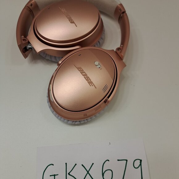 Bose QuietComfort 35 II Wireless Bluetooth Headphones Noise Cancelling Black/Sil - Picture 10 of 11